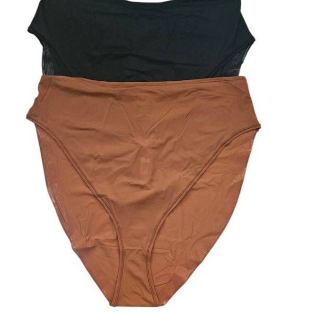 2 PAIR SKIMS HI CUT BRIEF PANTY NWT